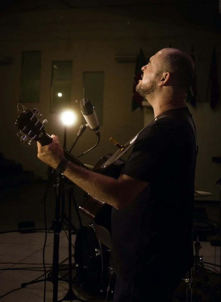 pexels-andre-porto-40037306-7823303